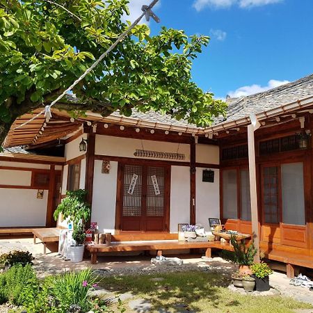 Gyeongju Guesthouse Huewon Exterior photo
